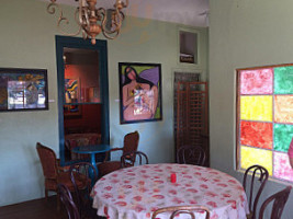 Cucuru Gallery Cafe inside