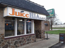 Juiceria Cafe outside