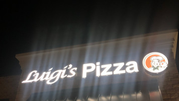 Luigi's Pizza food