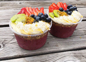 Mountain Berry Bowls Kalispell food