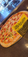 King Zah's Pizzeria food