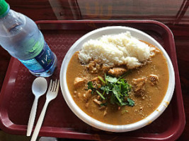 Himalayan Curry Cafe food