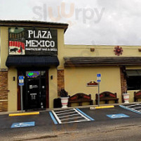 Plaza Mexico Restaurant Bar And Grill outside