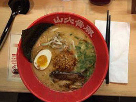 Tonkotsu Kazan Ramen Waikiki Yokocho food