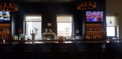 Ollie's Gastropub At Embassy Suite By Hilton Pittsburgh food