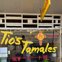 Tio's Tamales outside