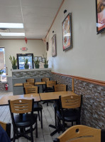 Hibachi Express (old Bridge Road) inside