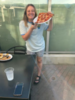 Gina's Pizza food