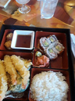 Yellowfin Sushi Sake food