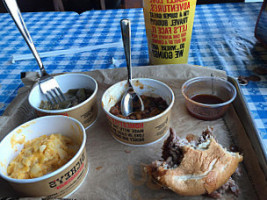 Dickey's Barbecue Pit food