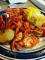 T-bobs Seafood Of Lafayette food