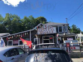 Hulls Cove General Store outside