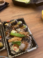 Mizu Sushi Thai food