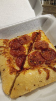 Nona's Ny Pizza food