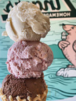 Zinger's Homemade Ice Cream food