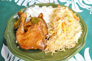 Ono Pinay Kitchen food