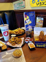 Zaxby's food