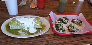 Monica's Tacos food