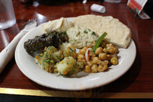 Tabooleh Mediterranean Buffet food
