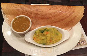 Mirchi Indian Restaruant food