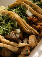 Tacos Los Compadres food