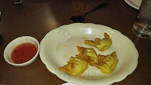 Lisu's Thai Taste Roseville food