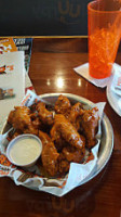 Hooters food