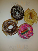 Dixie Donuts food