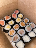 Katch Me Sushi food