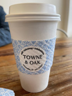 Towne Oak food