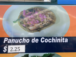 Antojitos Yucatecos food
