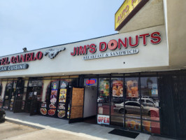 Jim's Donuts Ice Cream outside
