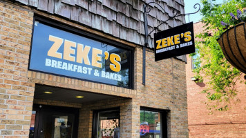 Zeke's Breakfast Bakes food