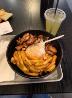 Ponko Chicken food