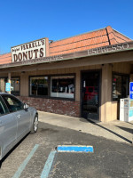 Original Ferrell's Donuts outside