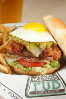 Henry Hudson's Pub food