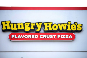 Hungry Howie's Pizza food
