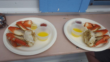 Novelli's Crab And Seafood (floating Metal Building) food