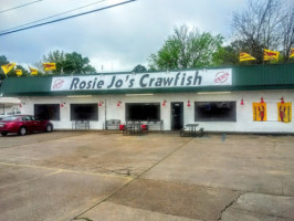 Rosie Jo's Crawfish outside
