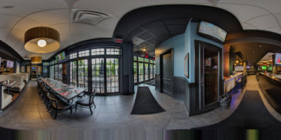 The Cellar Bar and Grille inside