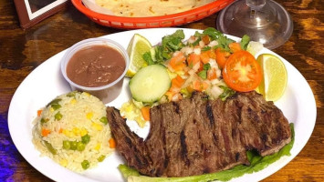 Puerta Vieja And Grill food
