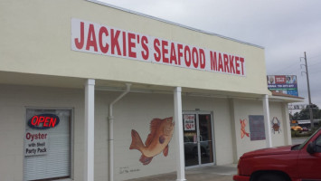 Jackie's Seafood Market food