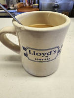 Lloyd's Of Lowville food