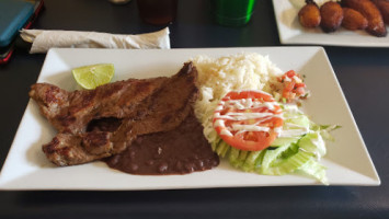 El Torogoz food