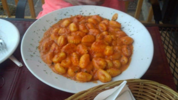 Pipolo's Italian Eatery food