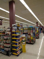 Giant Eagle Supermarket outside