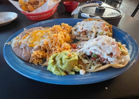 Chelinos Mexican food