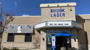 Chuck Lager America's Tavern food