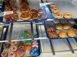 S&h Donuts food