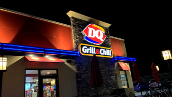 Dairy Queen Grill Chill outside